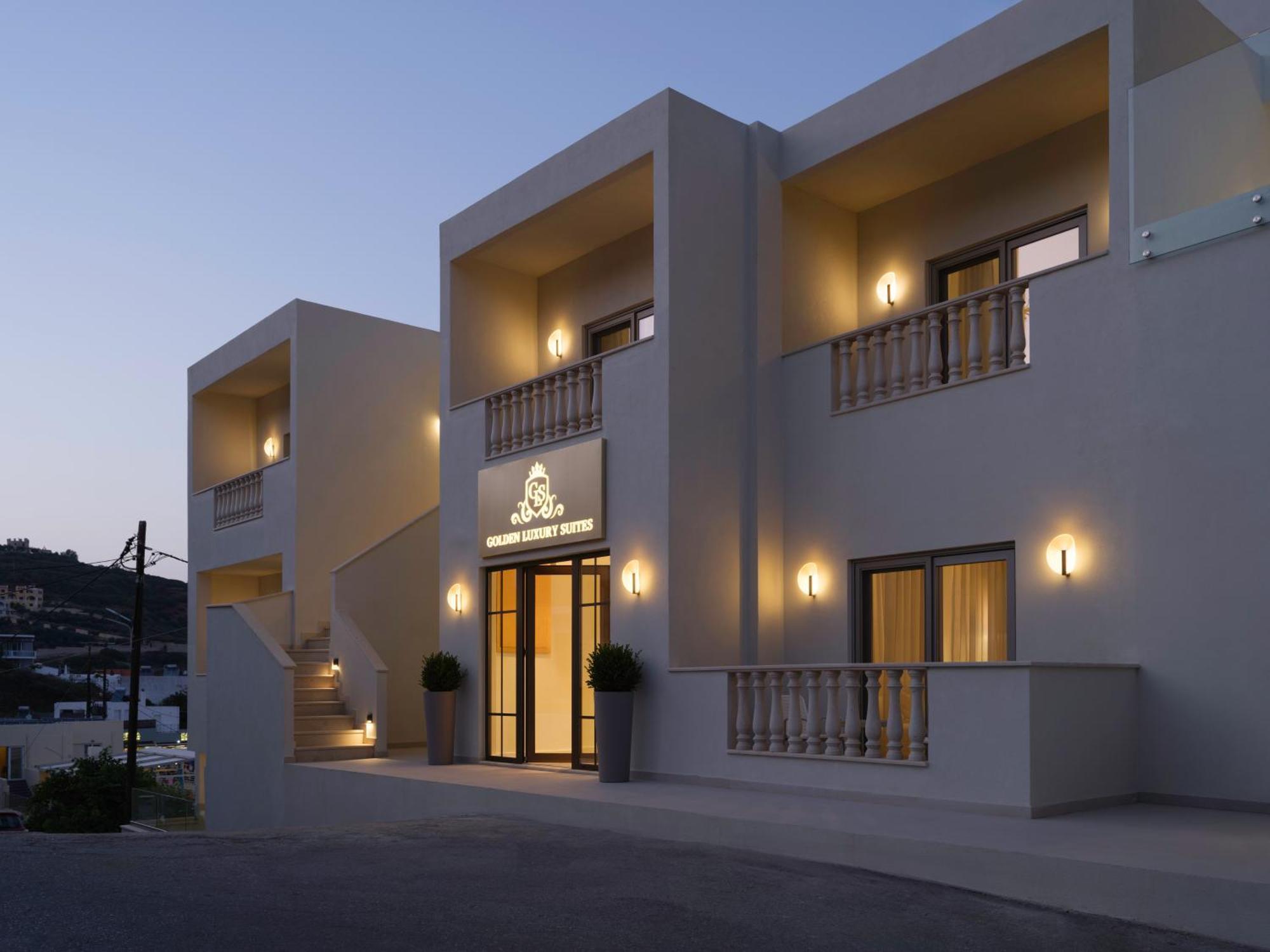 Golden Luxury Suites Bali  ภายนอก รูปภาพ