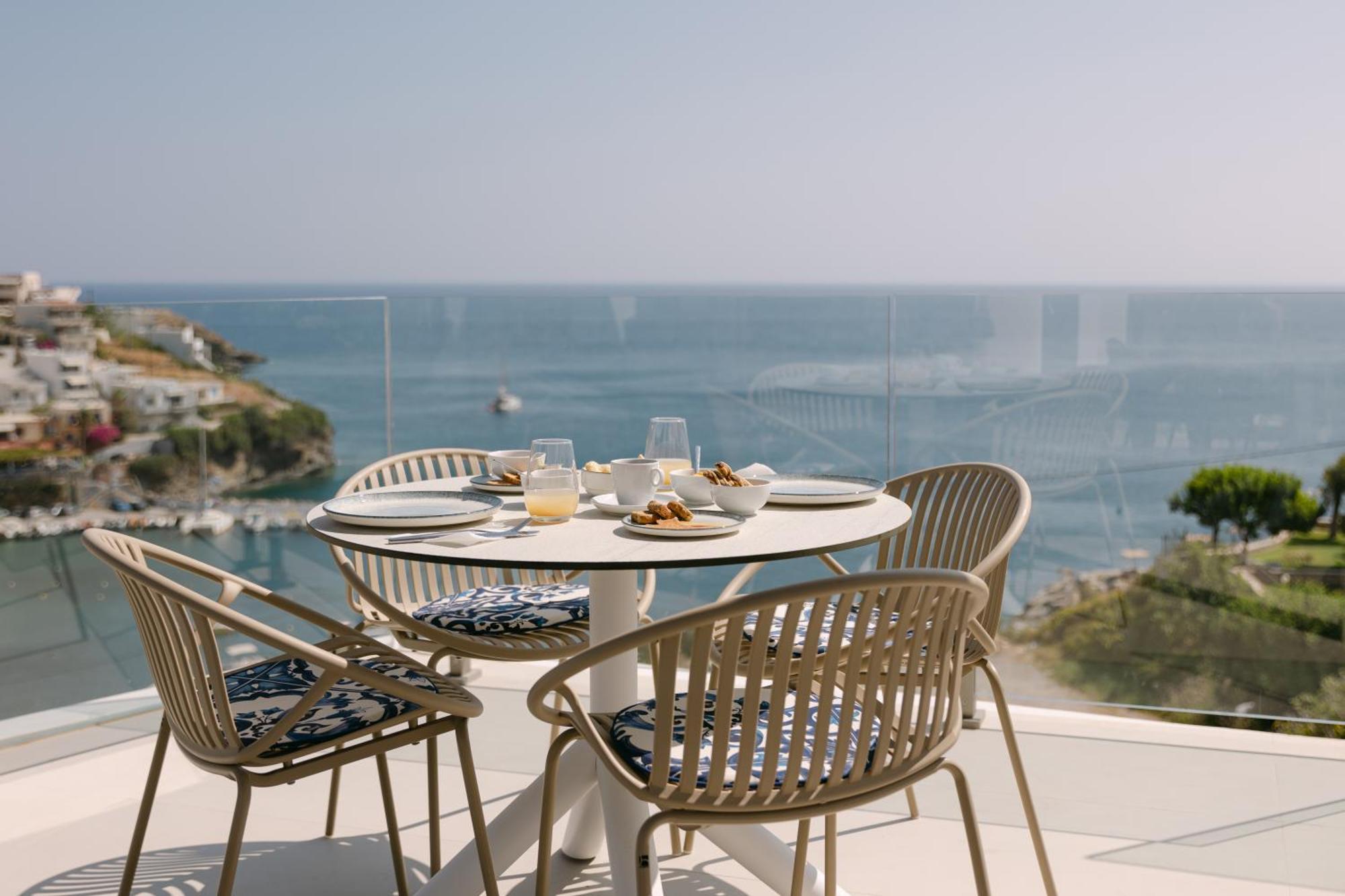 Golden Luxury Suites Bali  ภายนอก รูปภาพ