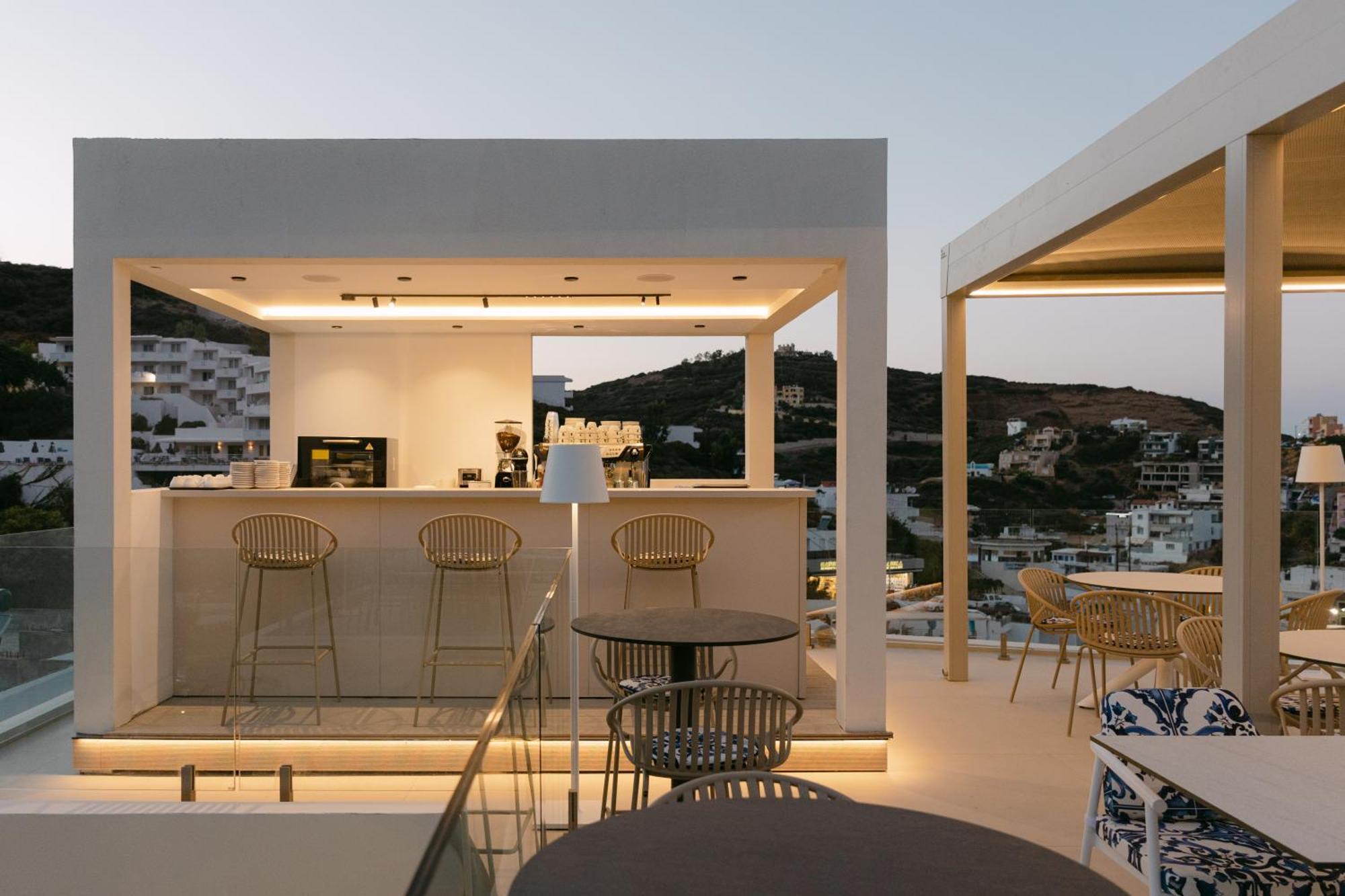 Golden Luxury Suites Bali  ภายนอก รูปภาพ
