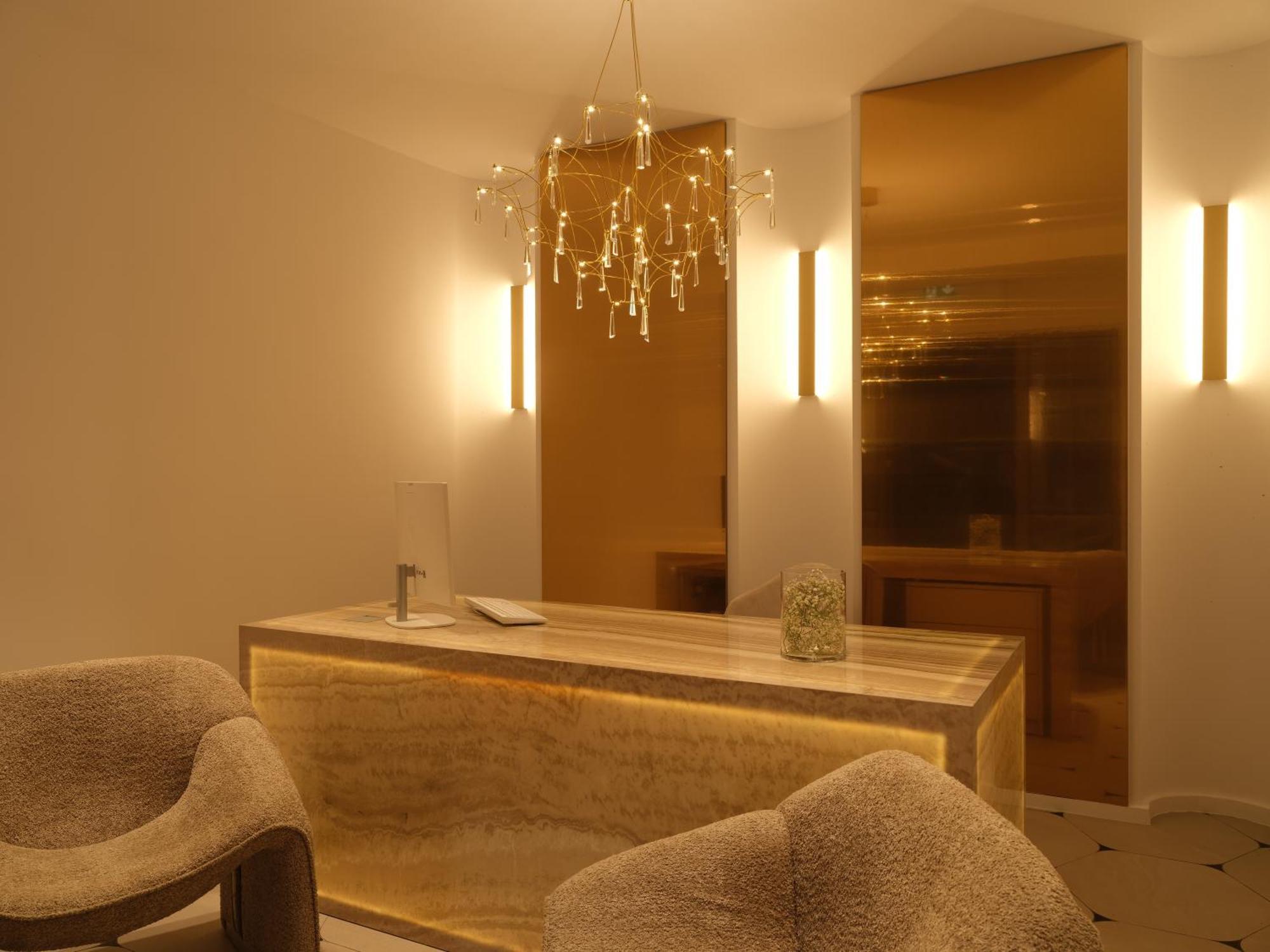 Golden Luxury Suites Bali  ภายนอก รูปภาพ