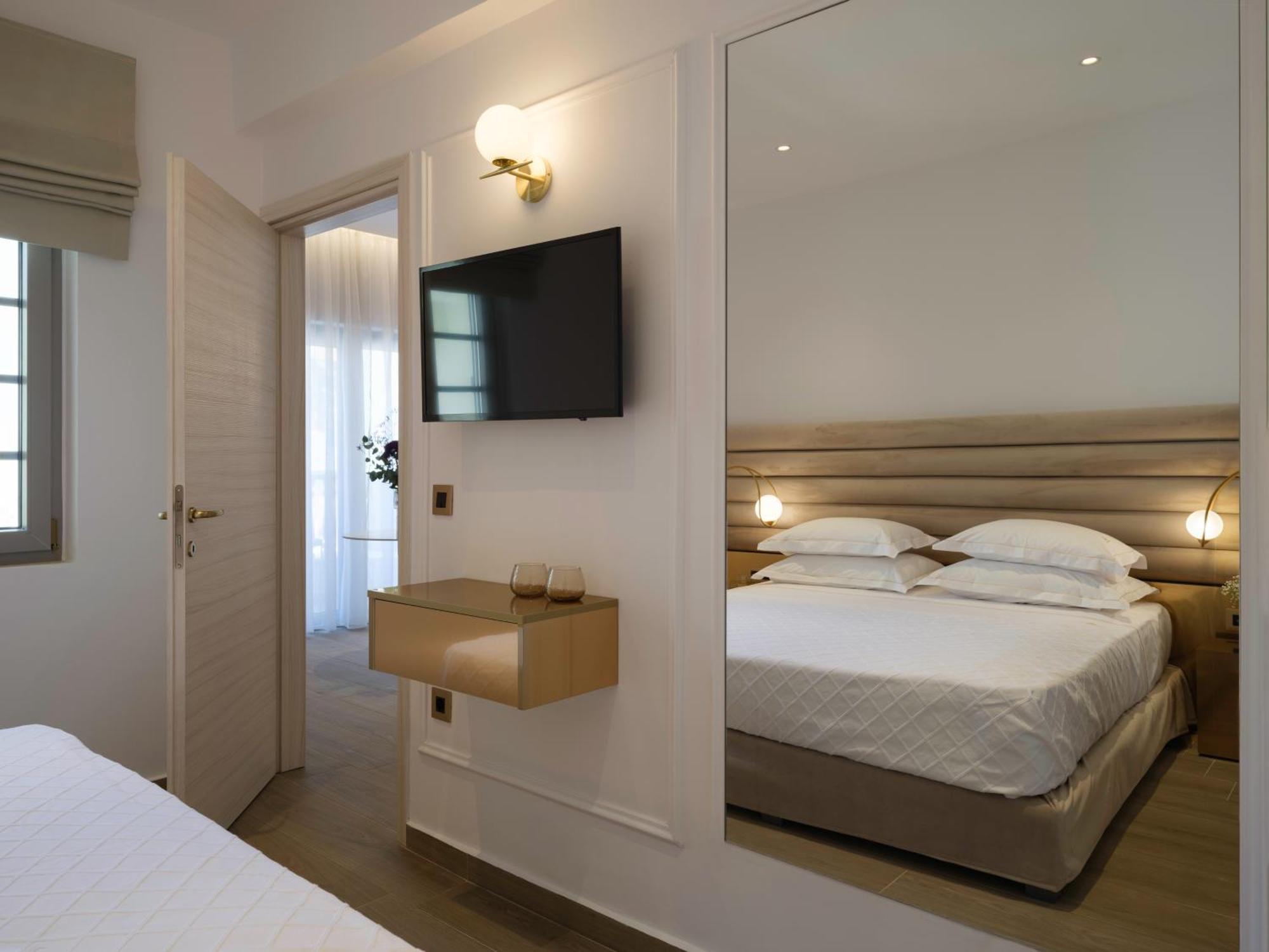 Golden Luxury Suites Bali  ภายนอก รูปภาพ