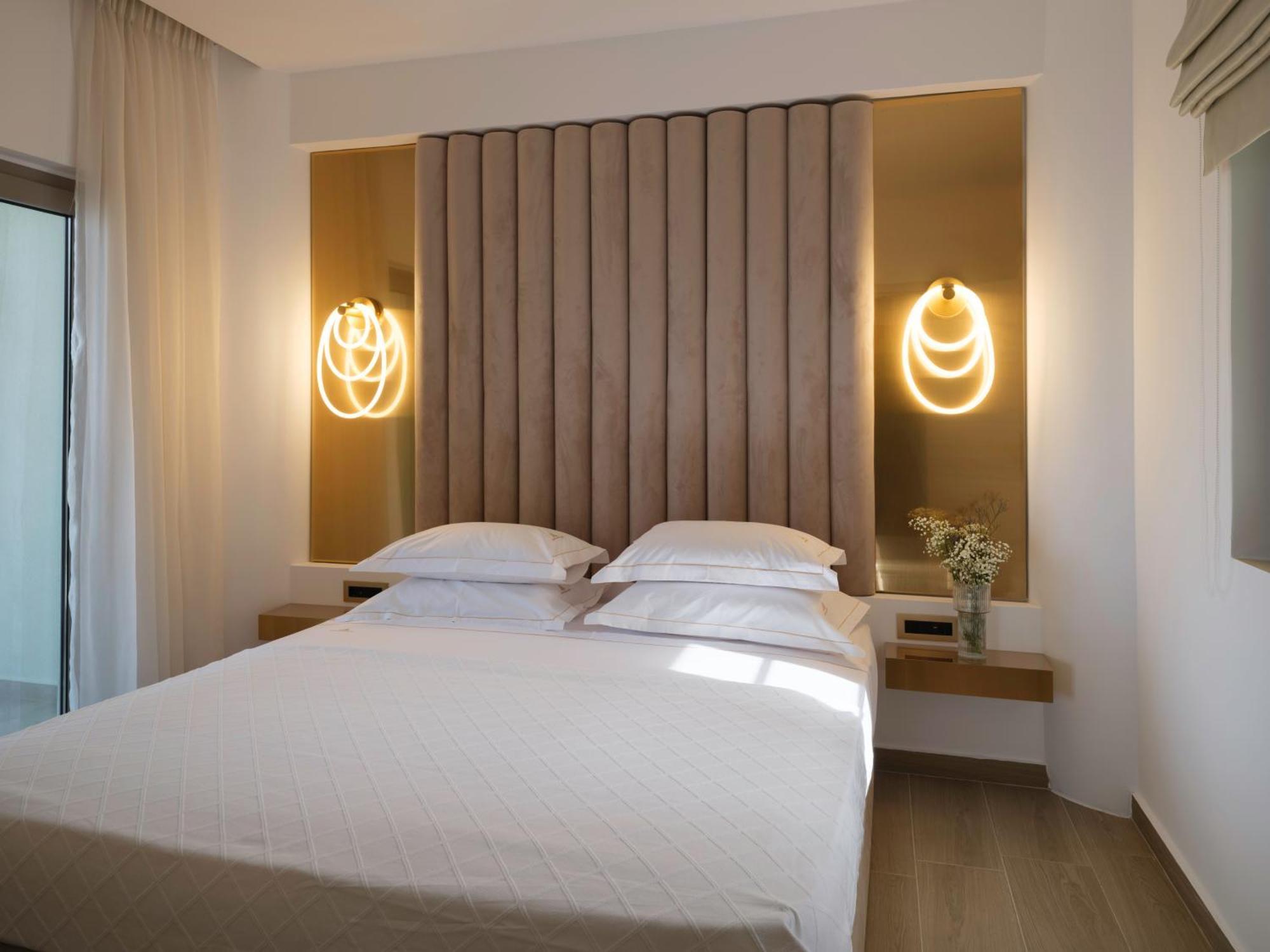 Golden Luxury Suites Bali  ภายนอก รูปภาพ