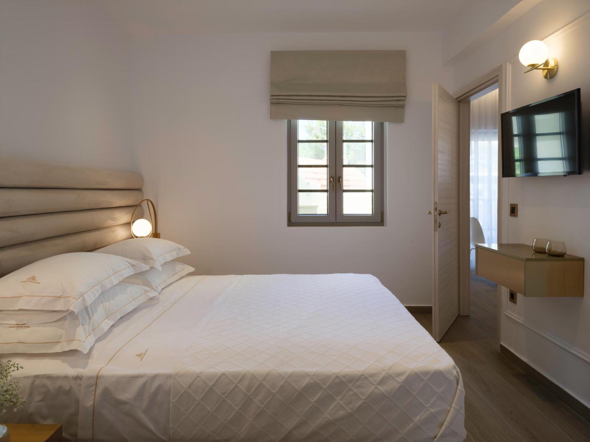 Golden Luxury Suites Bali  ภายนอก รูปภาพ