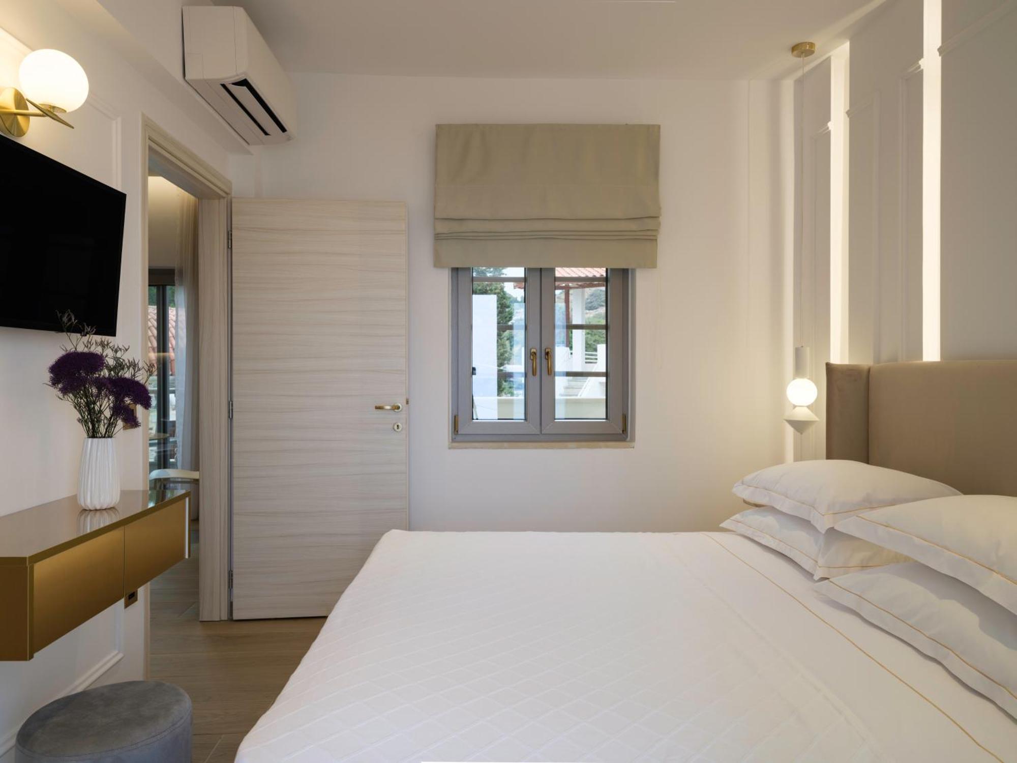 Golden Luxury Suites Bali  ภายนอก รูปภาพ