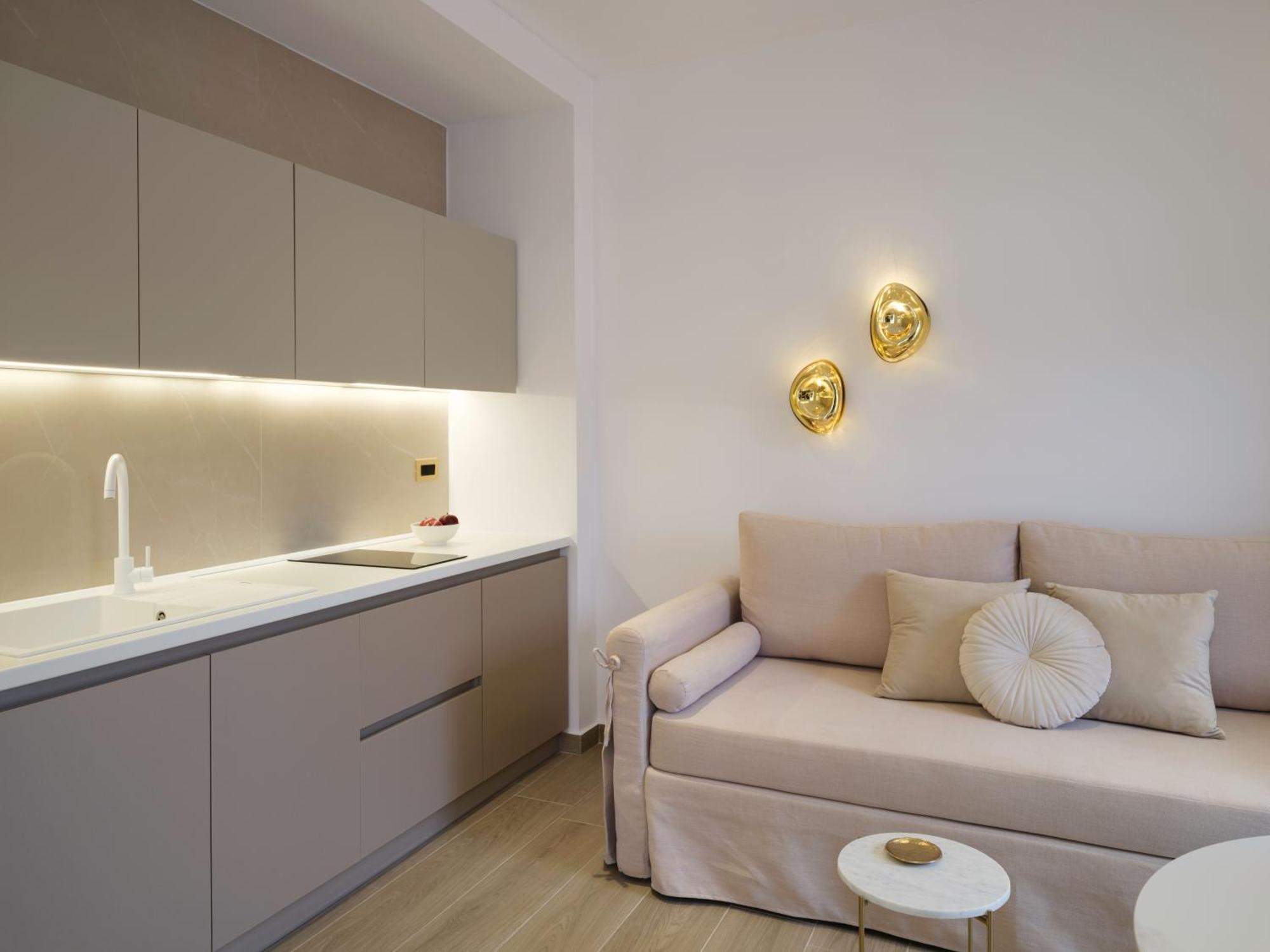 Golden Luxury Suites Bali  ภายนอก รูปภาพ