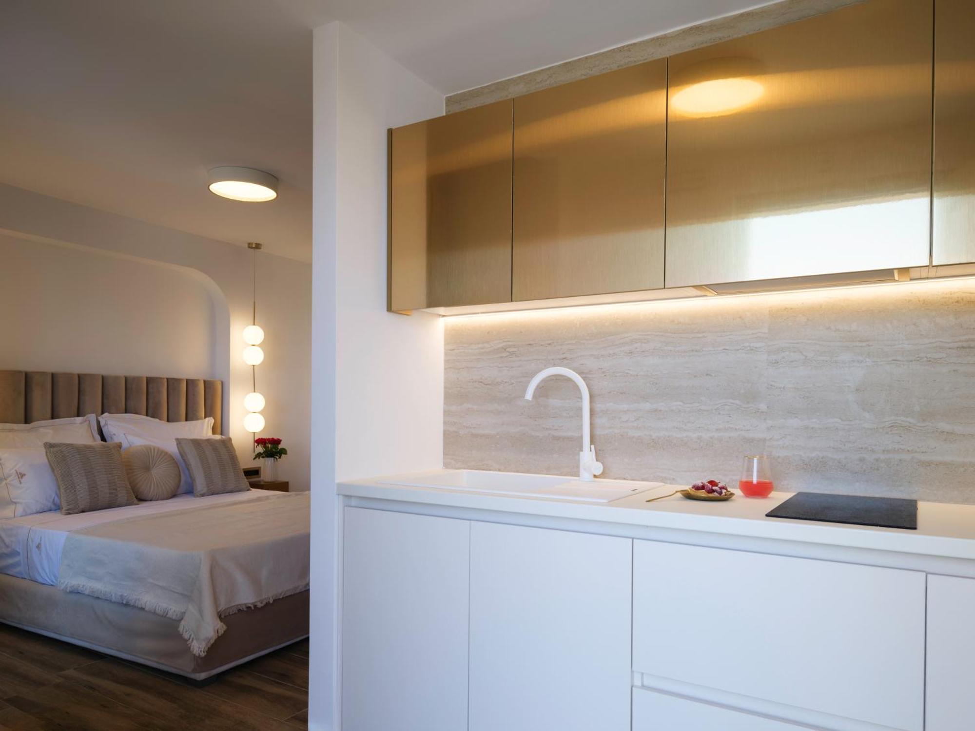 Golden Luxury Suites Bali  ภายนอก รูปภาพ